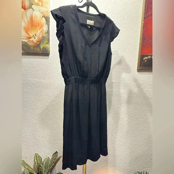 Kate Spade ruffle sleeve black mini dress size 10 - Picture 3 of 10